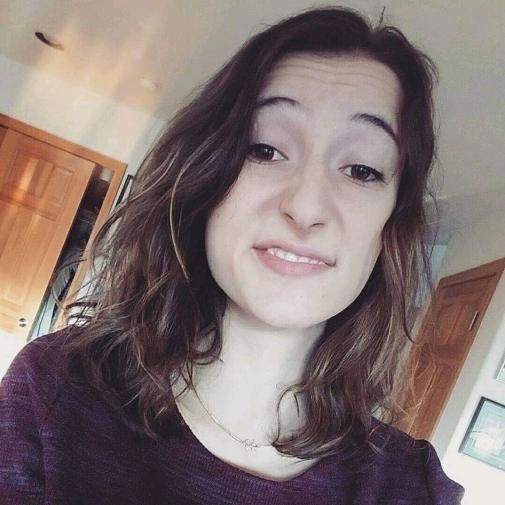 Meet your Posher, Lauren